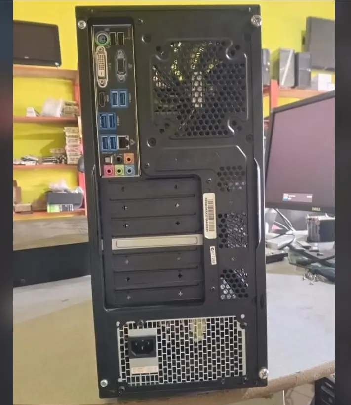 Computer in Monrovia