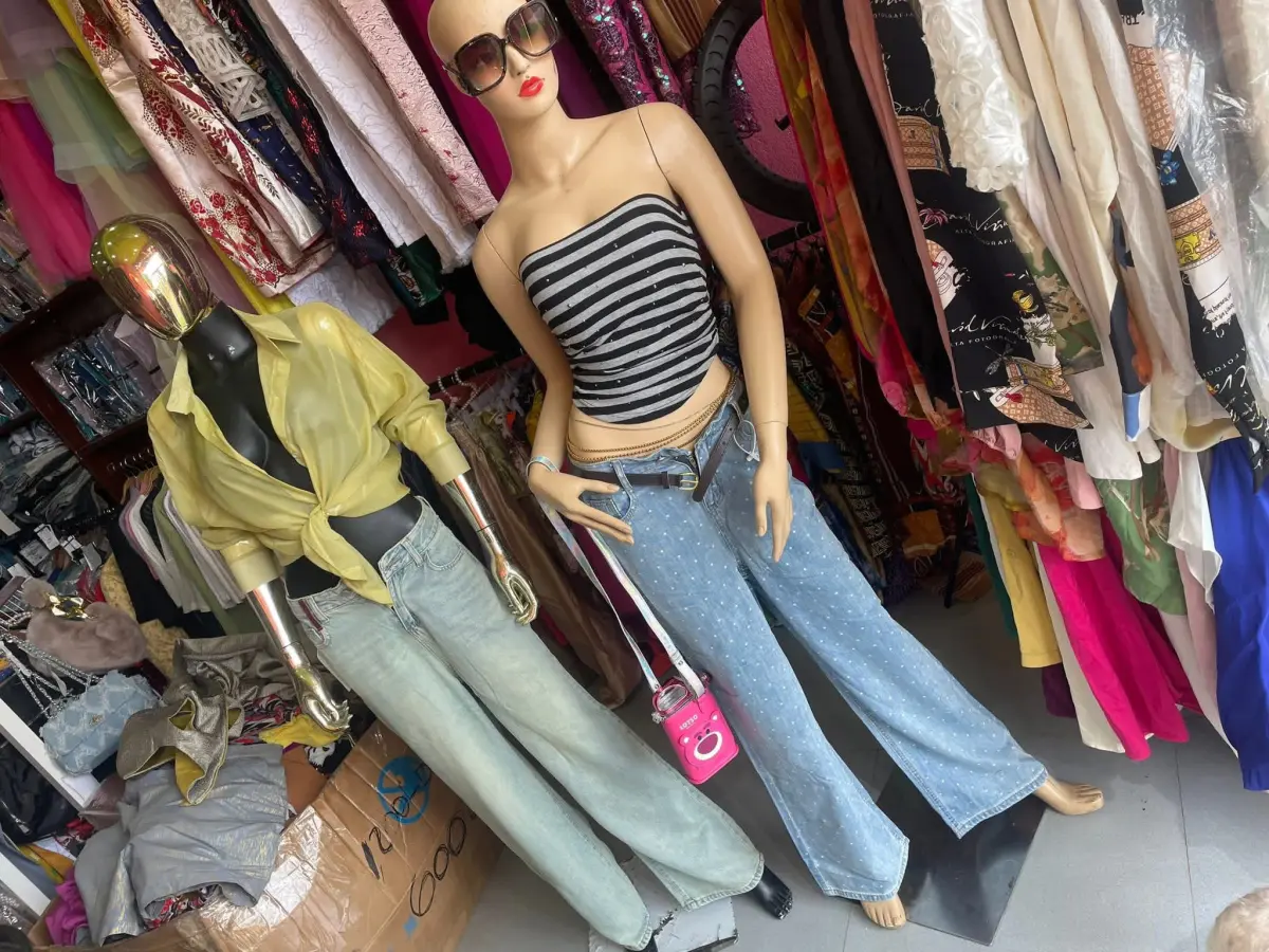 The jeans 👖 are moving one after another 🙌🙌🙌 in Monrovia
